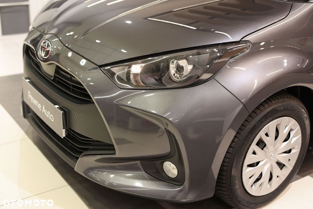 Toyota Yaris - 32