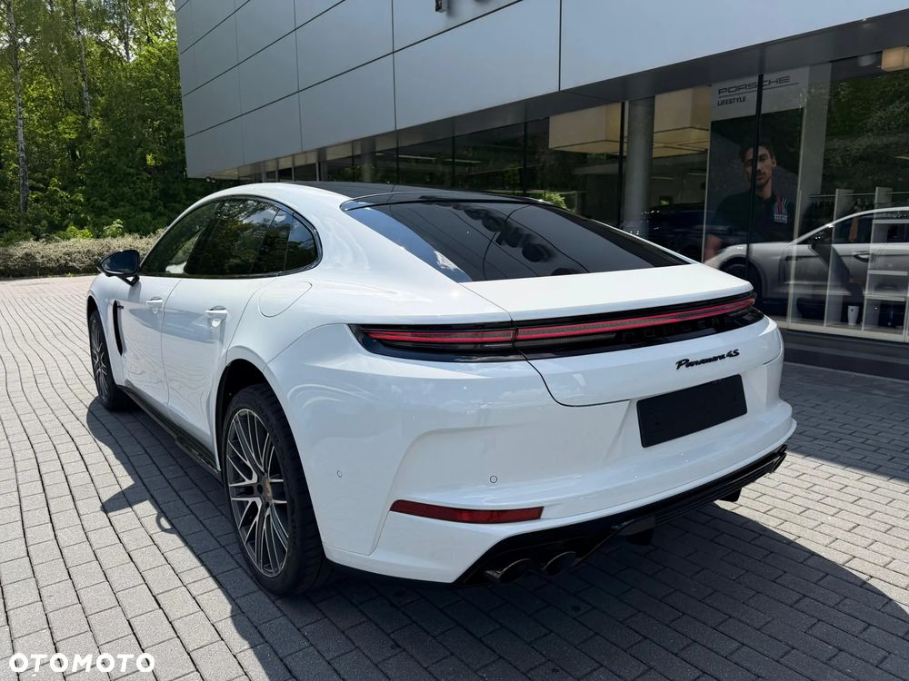 Porsche Panamera 4S E-Hybrid - 8
