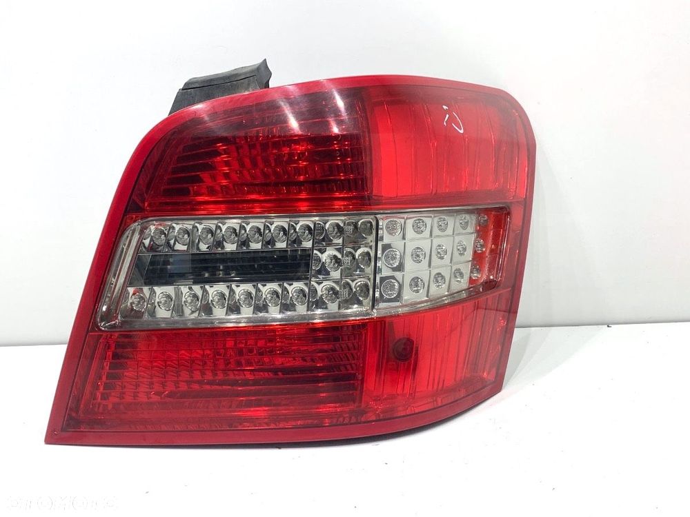 LAMPA PRAWY TYŁ MERCEDES-BENZ KLASA GLK (X204) 2008 - 2015 220 CDI (204.902) 125 kW [170 KM] olej - 1