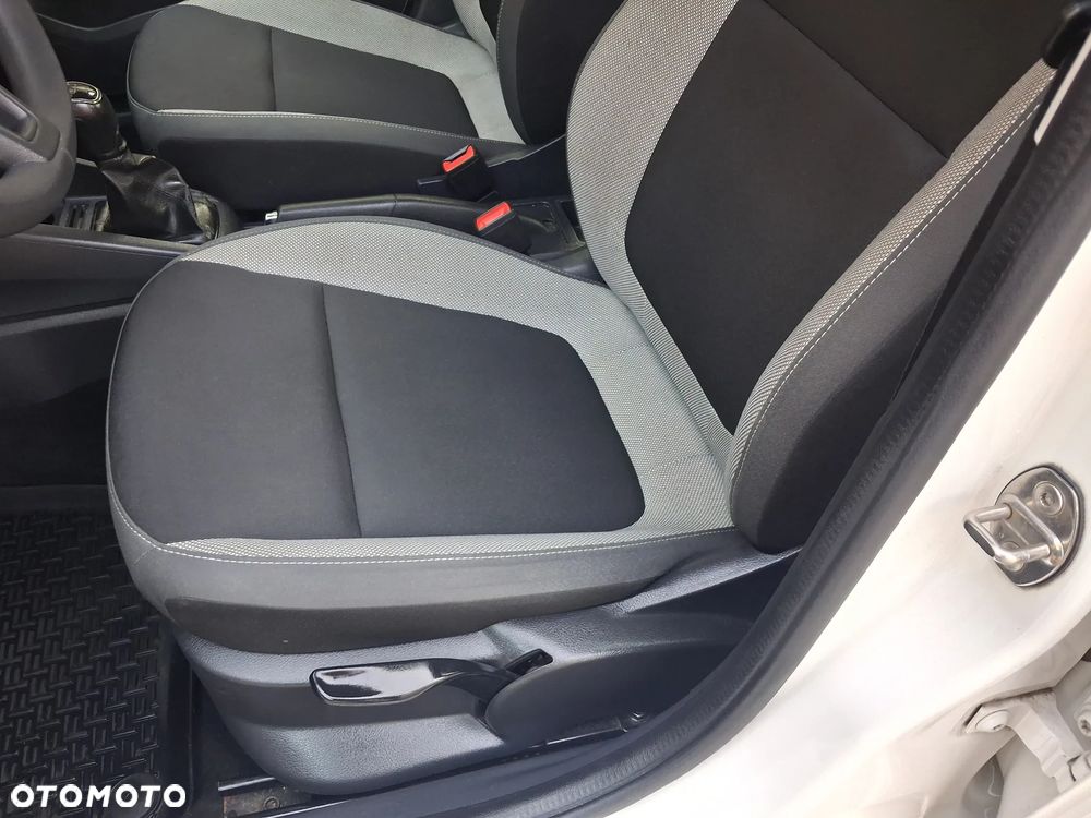 Skoda Fabia 1.0 TSI Ambition - 9