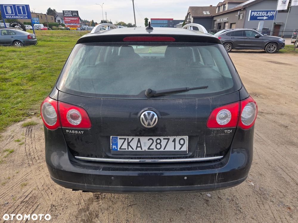 Volkswagen Passat - 3