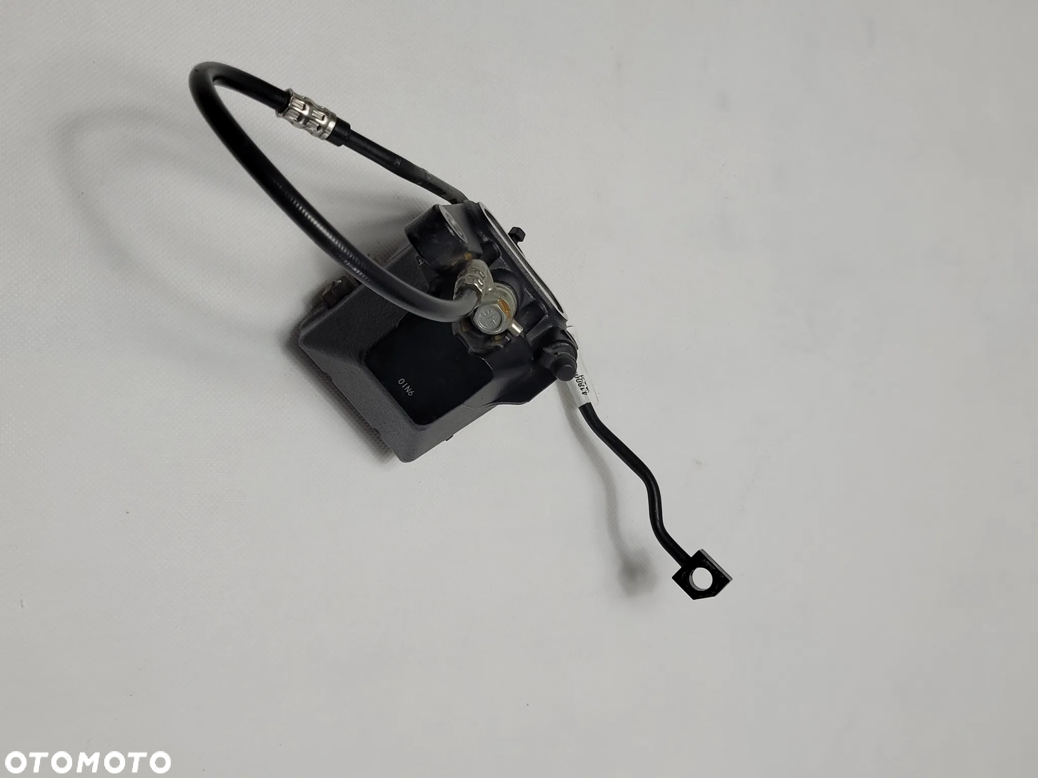 Zacisk hamulcowy tył Harley Davidson Softail Milwaukee Eight 41300192 - 2