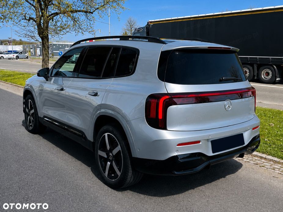Mercedes-Benz GLB - 6