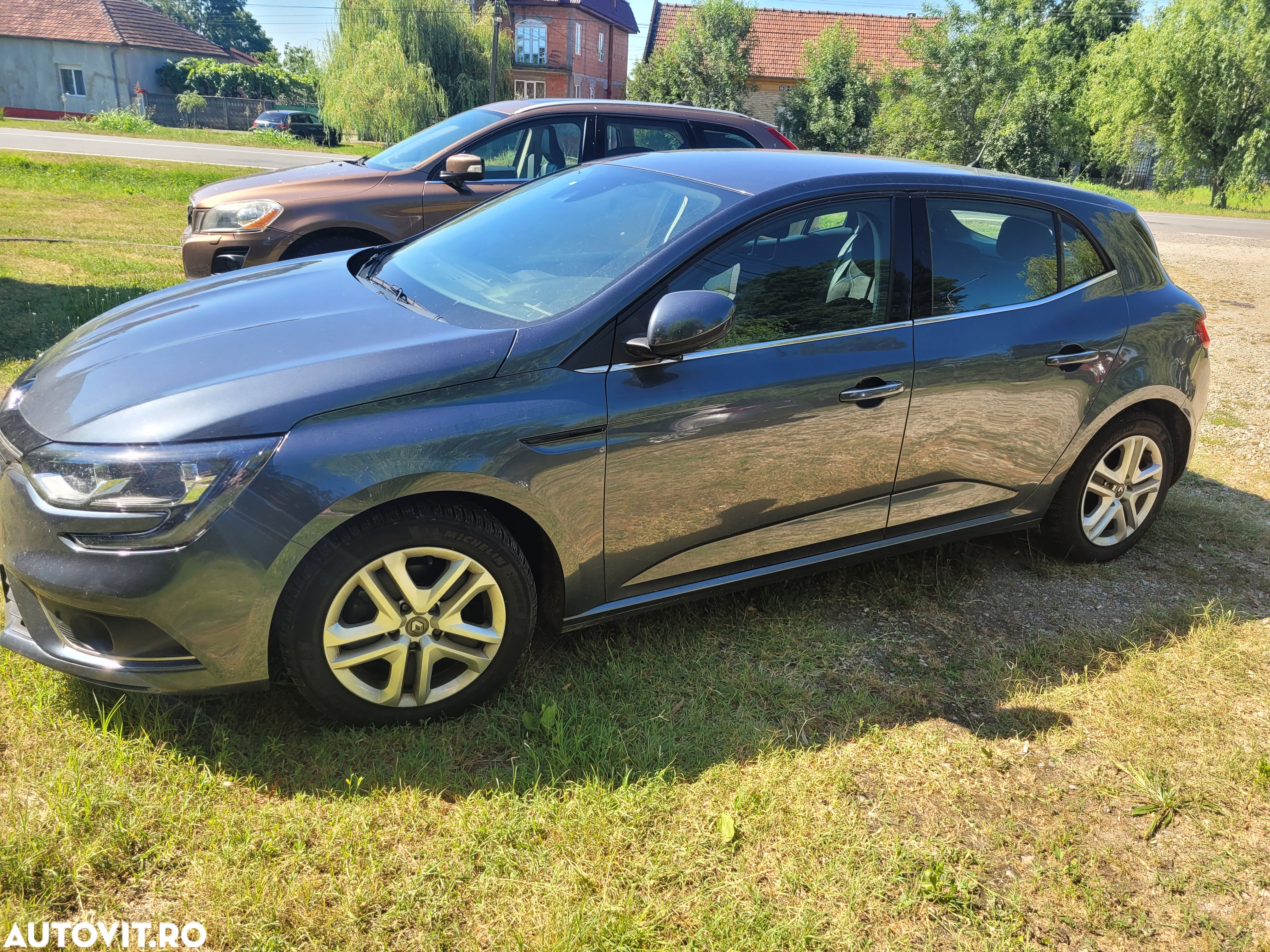 dezmembrez renault megan 4 2019 - 1