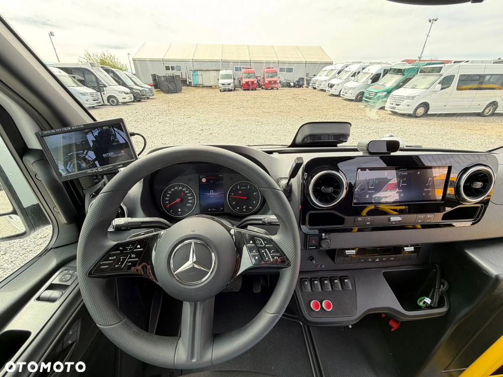 Mercedes-Benz Sprinter CITY - 22