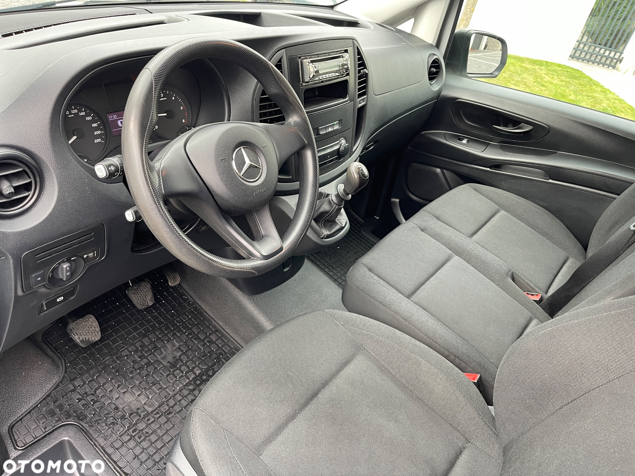 Mercedes-Benz vito - 13
