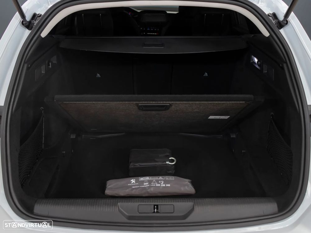 Peugeot 308 SW 1.2 PureTech Allure EAT8 - 8