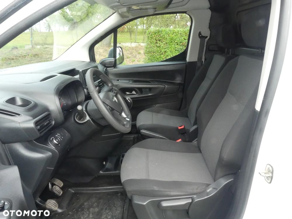 Opel Combo - 32