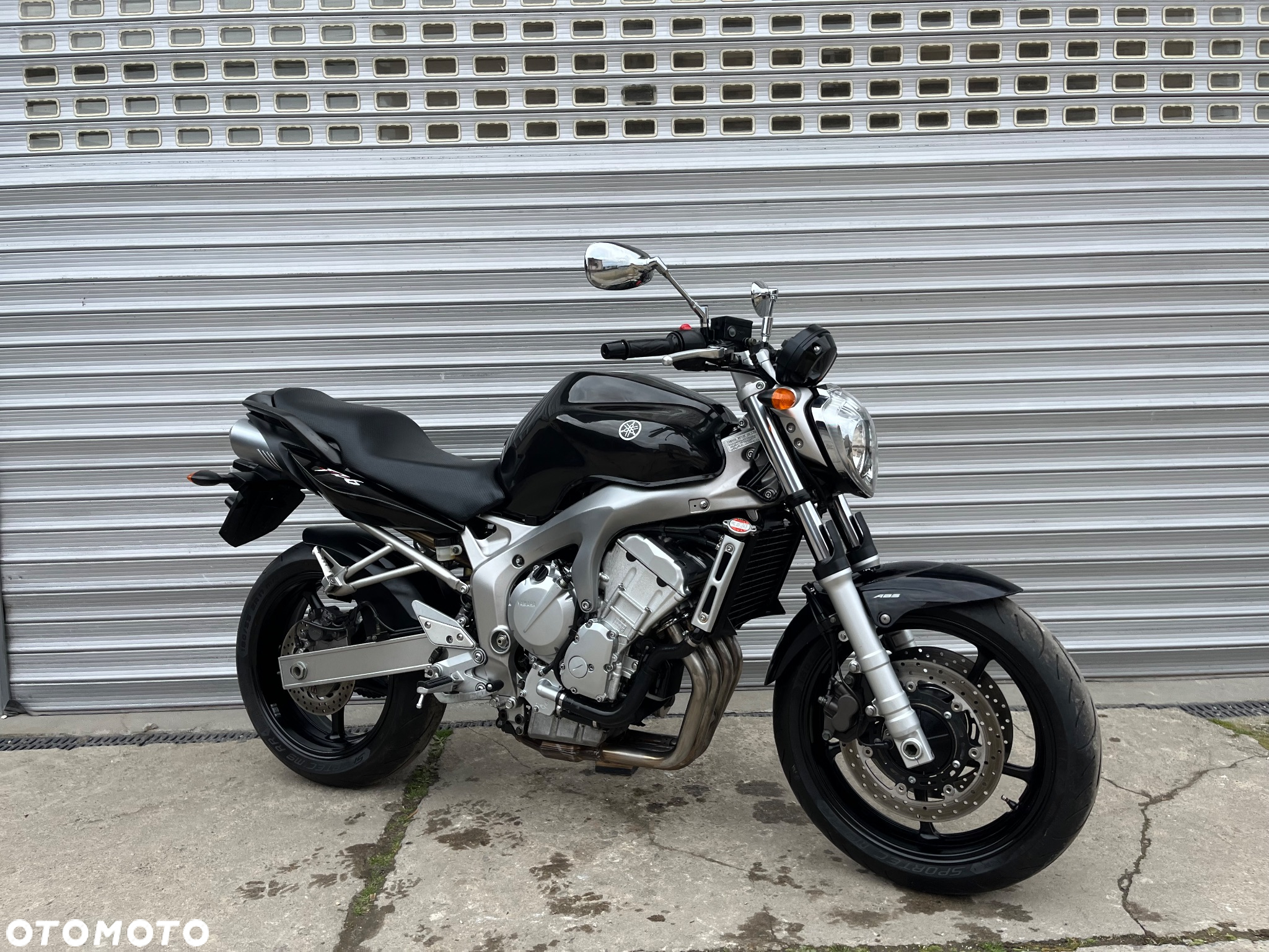 Yamaha FZ6 - 30
