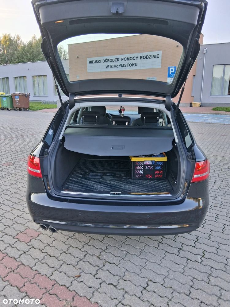 Audi A4 Avant - 6