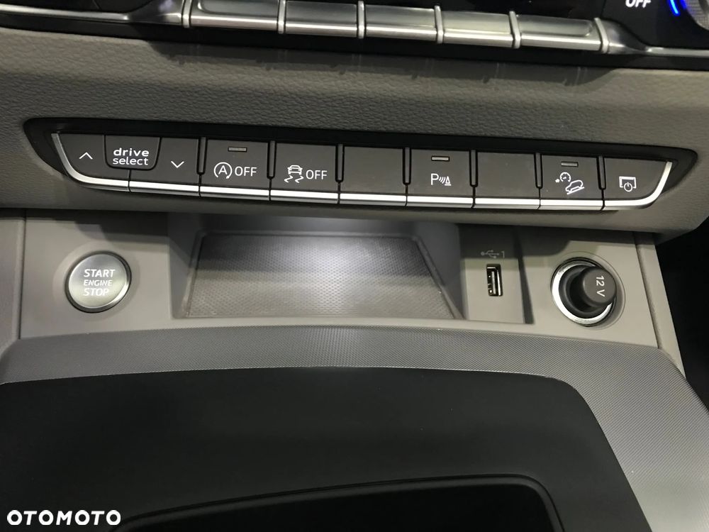 Audi Q5 45 TFSI quattro S tronic S line - 37