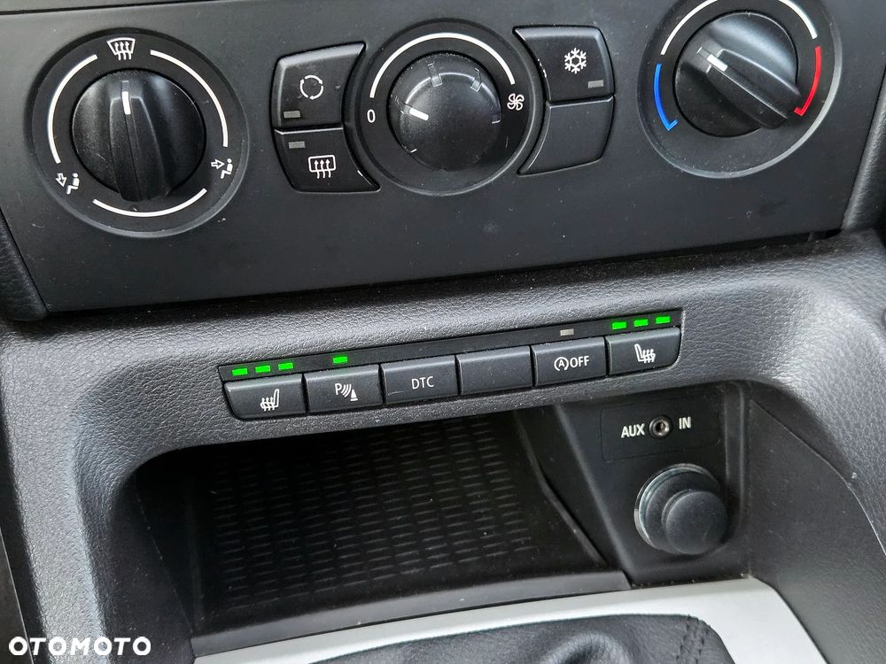 BMW X1 sDrive18d - 23