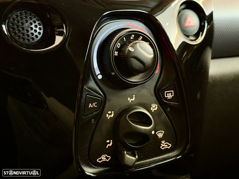 Peugeot 108 1.0 VTi Collection ETG5 - 38