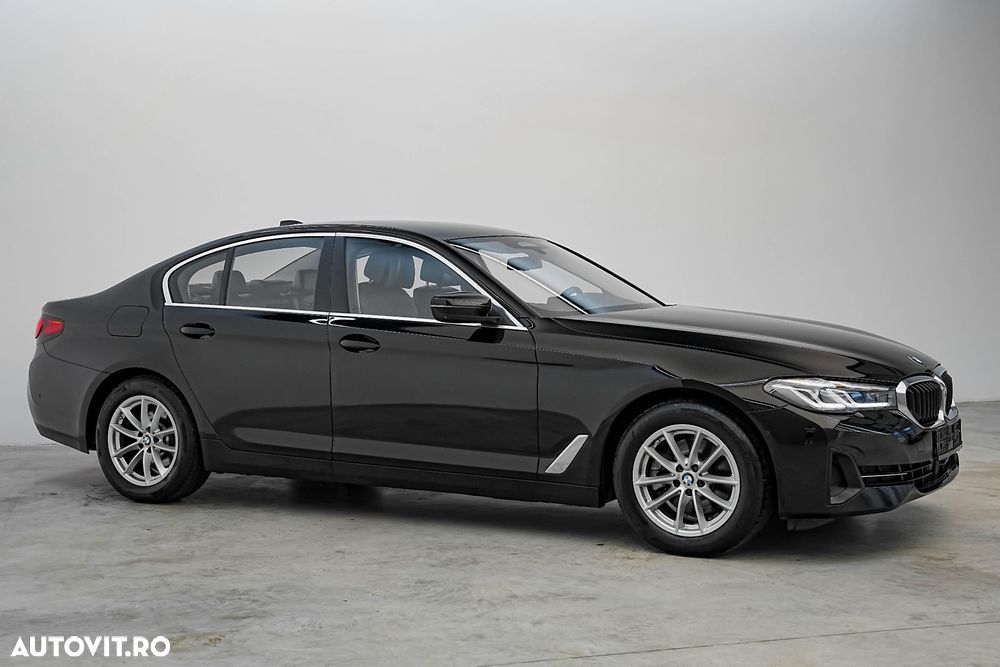 BMW Seria 5 520d AT - 15