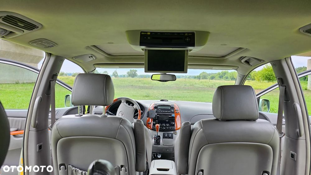 Toyota Sienna 3.3 XLE AWD - 15
