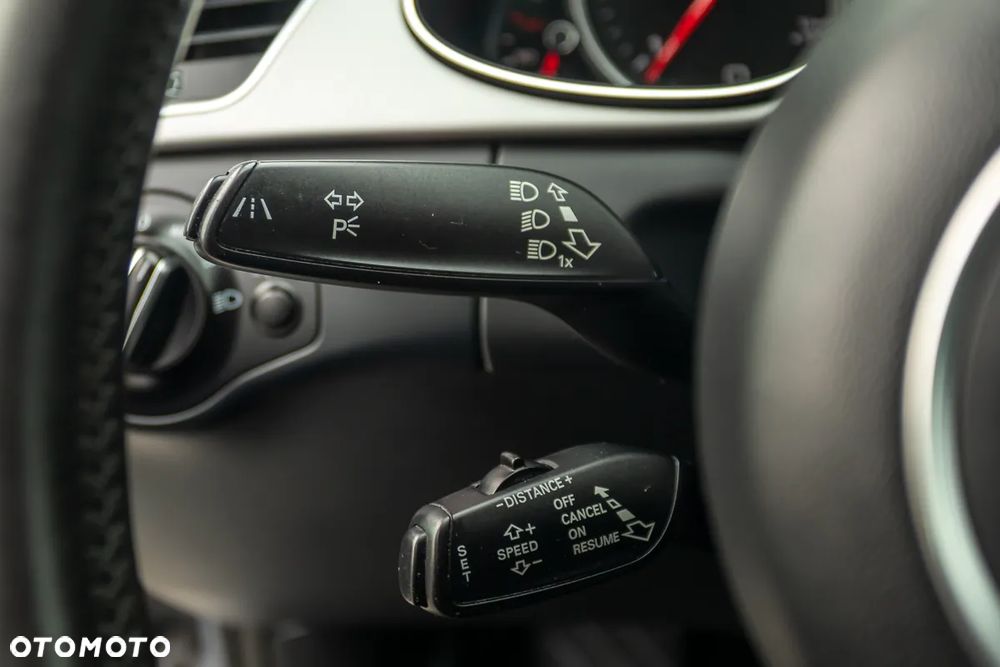 Audi A4 Limousine 2.0 TDI Sport - 25