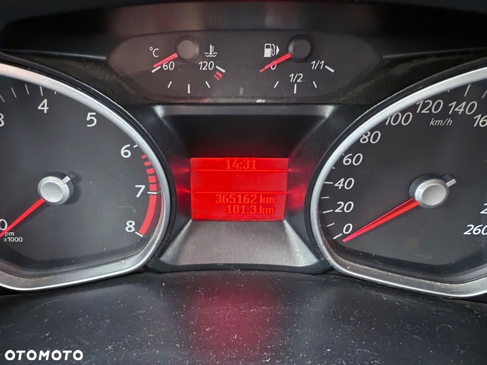 Ford Mondeo 2.0 Ambiente - 22