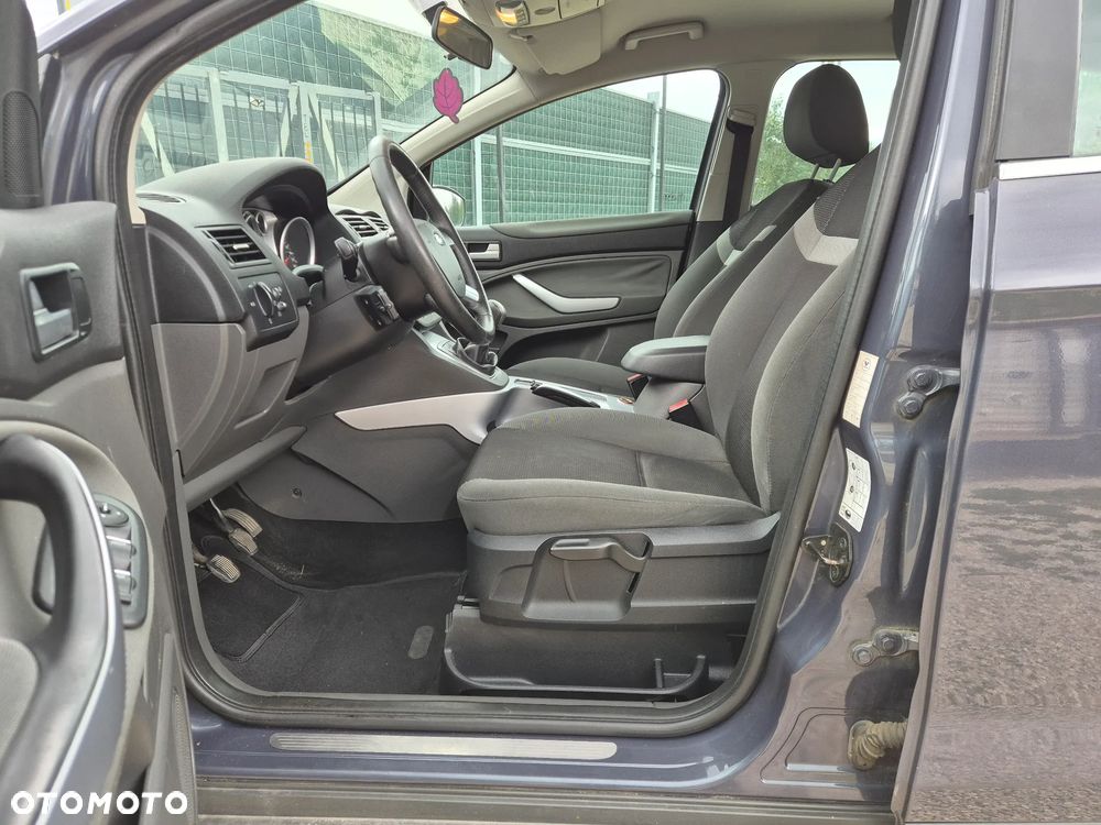 Ford Kuga 2.0 TDCi 4x4 Trend - 5