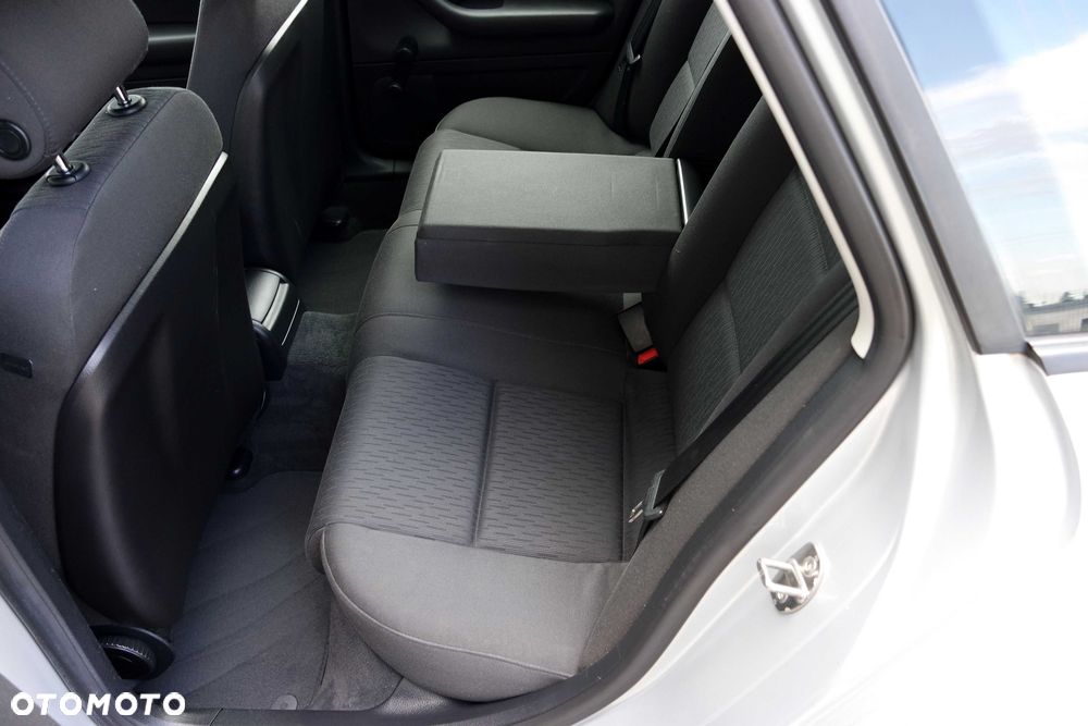 Audi A4 Avant - 6