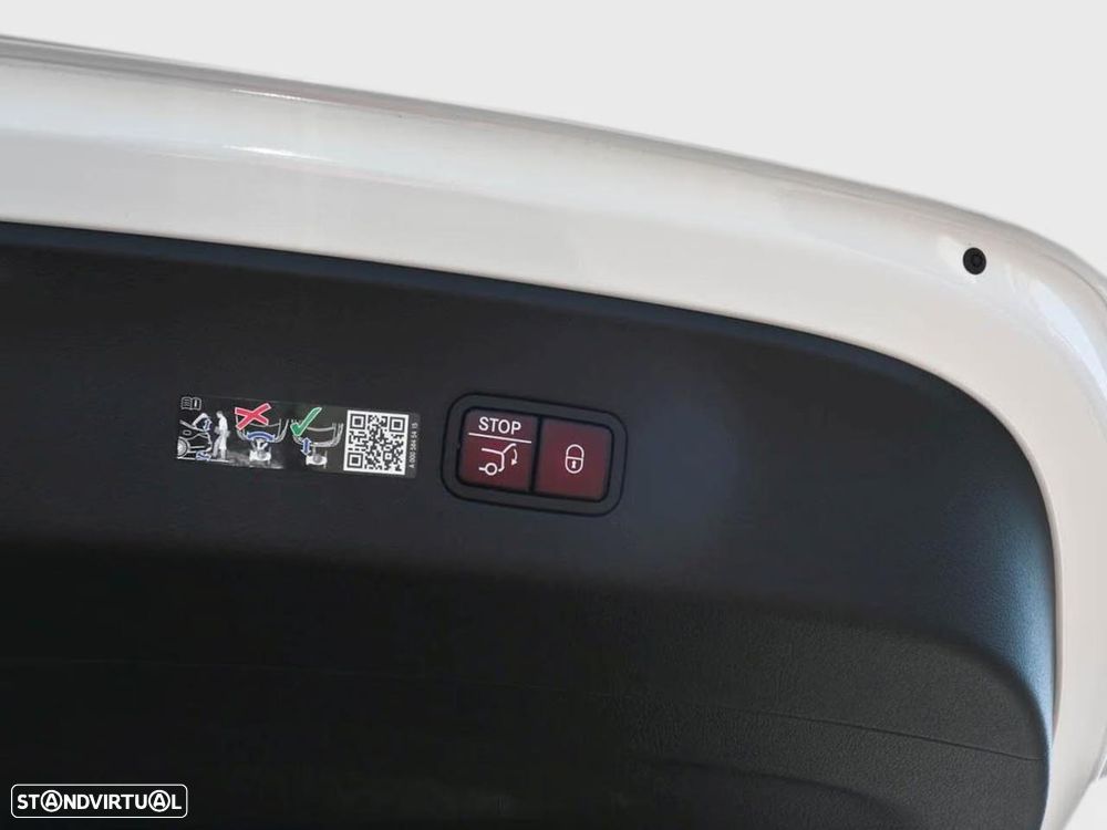 Mercedes-Benz GLC 300 de Coupe 4Matic 9G-TRONIC Edition AMG Line - 12