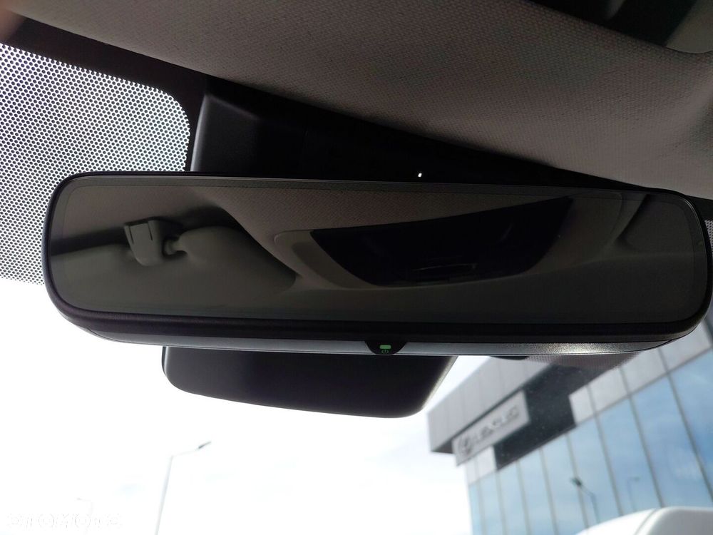 Toyota Corolla 1.8 Hybrid Comfort - 27