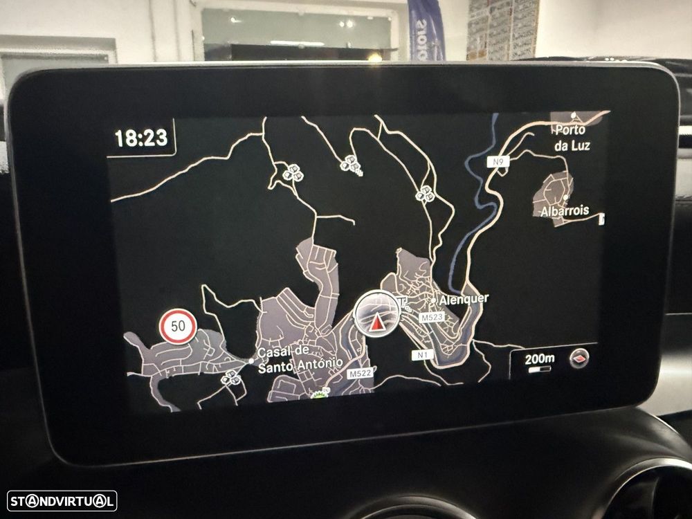 Mercedes-Benz GLC 250 d 4Matic 9G-TRONIC AMG Line - 23