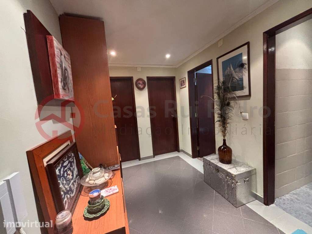 Apartamento T3 com duas casas de banho em Paio Pires, Seixal - Grande imagem: 4/26
