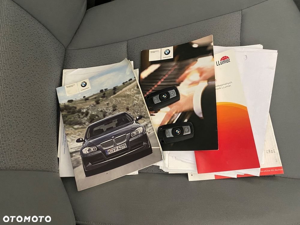 BMW Seria 3 320d - 37