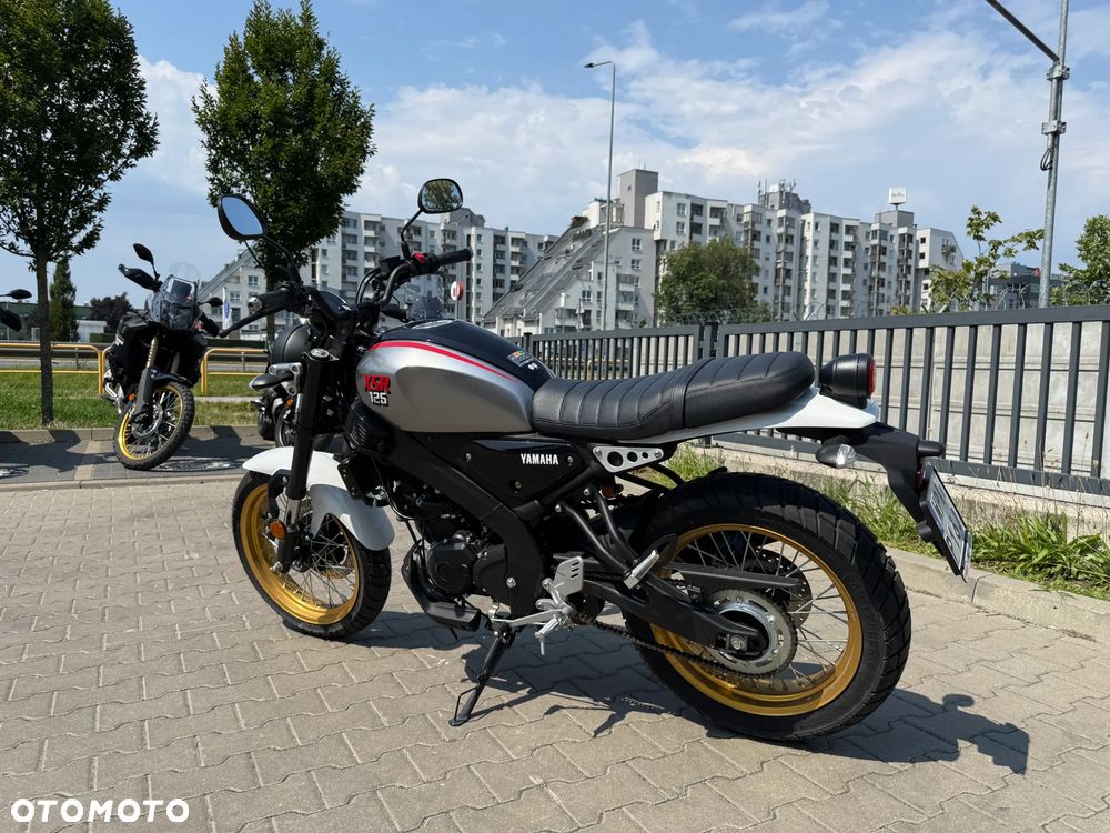 Yamaha XSR - 4