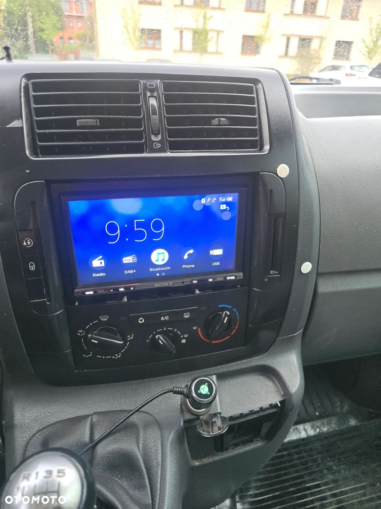 Peugeot Expert - 12