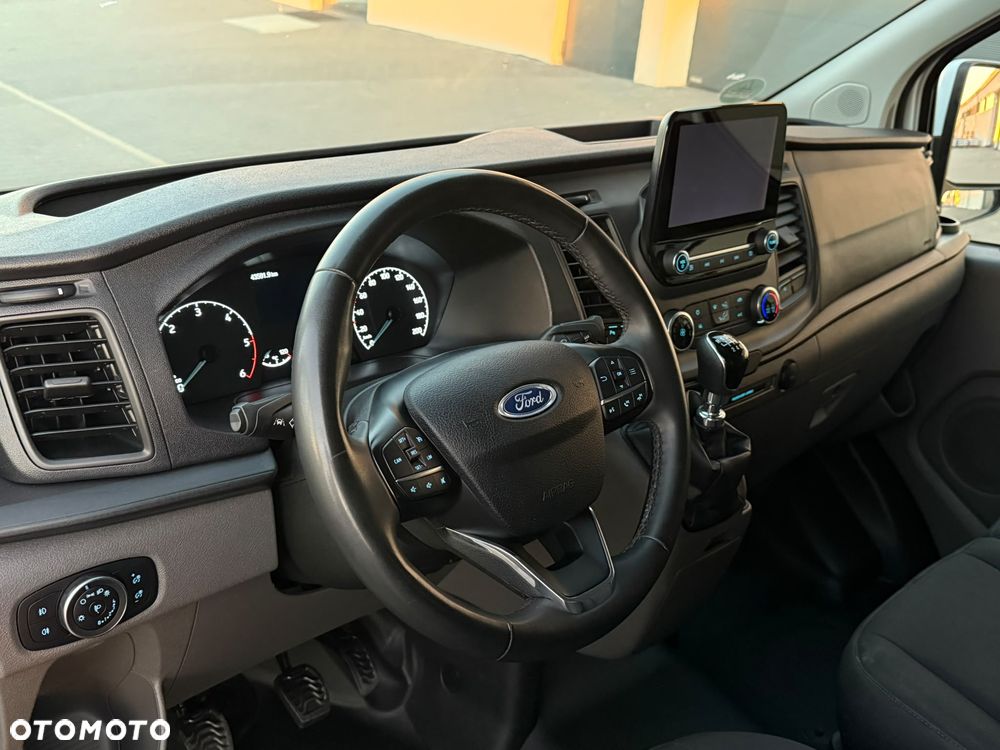 Ford Transit Custom L2H2 - 34