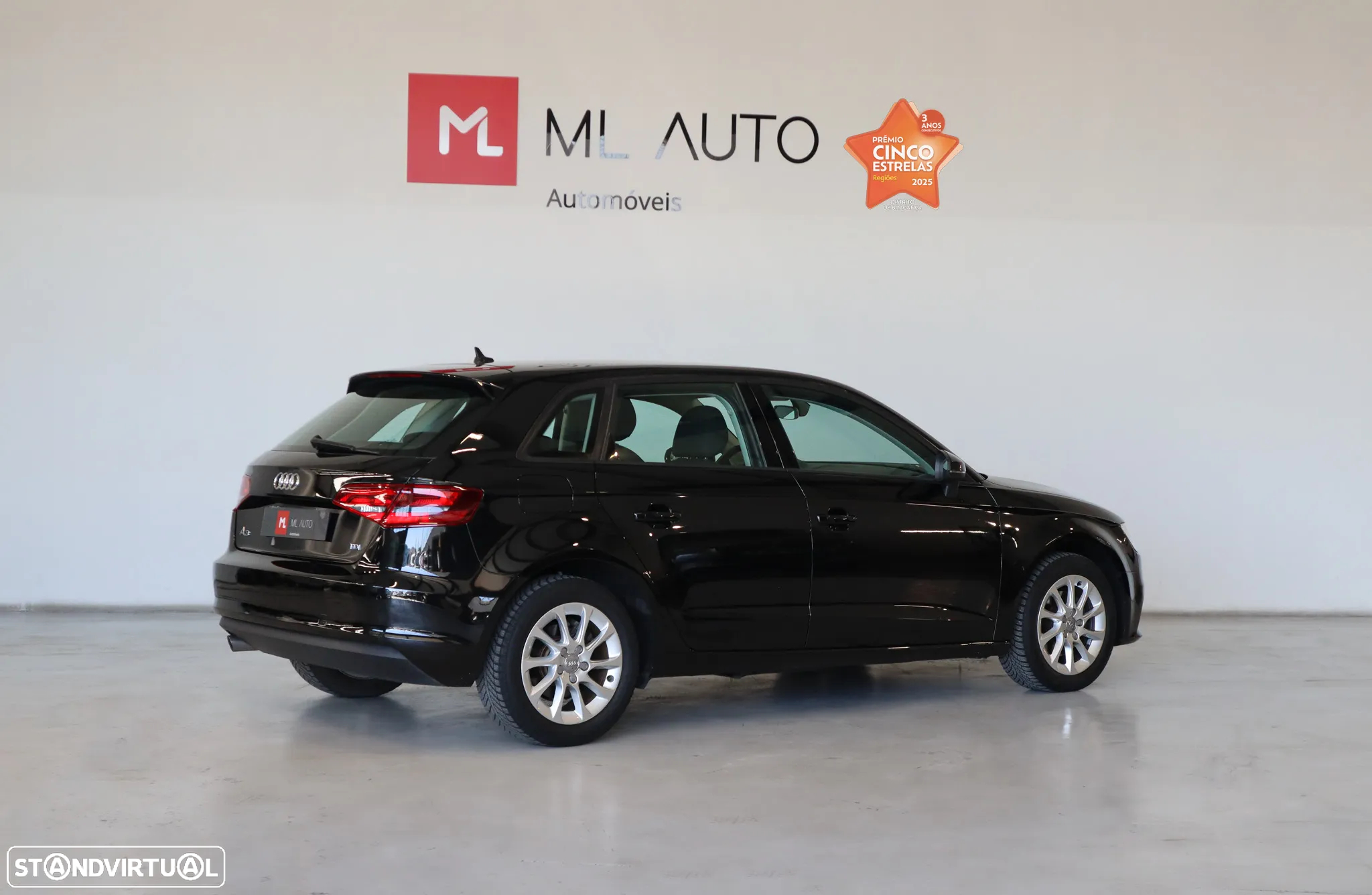 Audi A3 Sportback 1.6 TDI Advance - 4