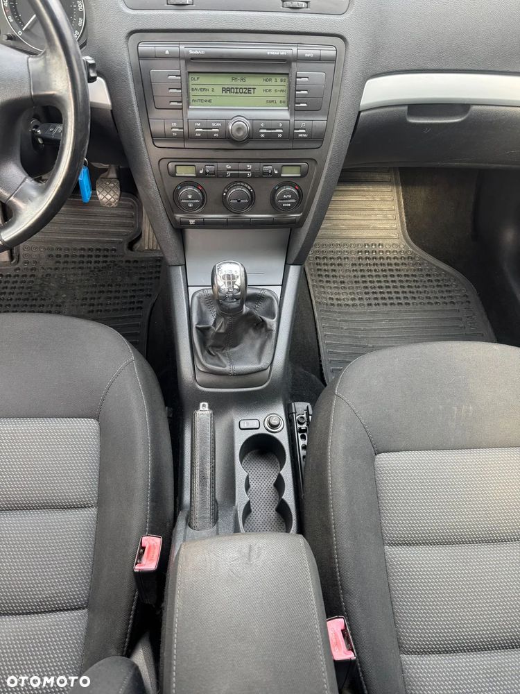 Skoda Octavia - 22