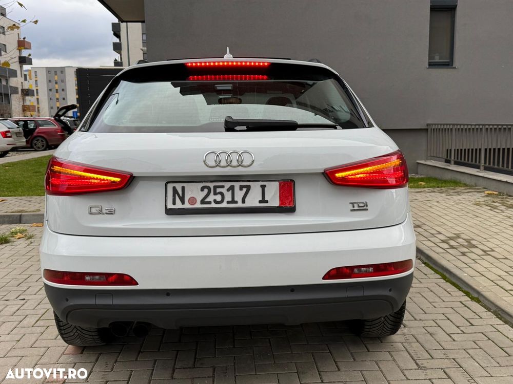 Audi Q3 2.0 TDI Quattro S tronic - 11