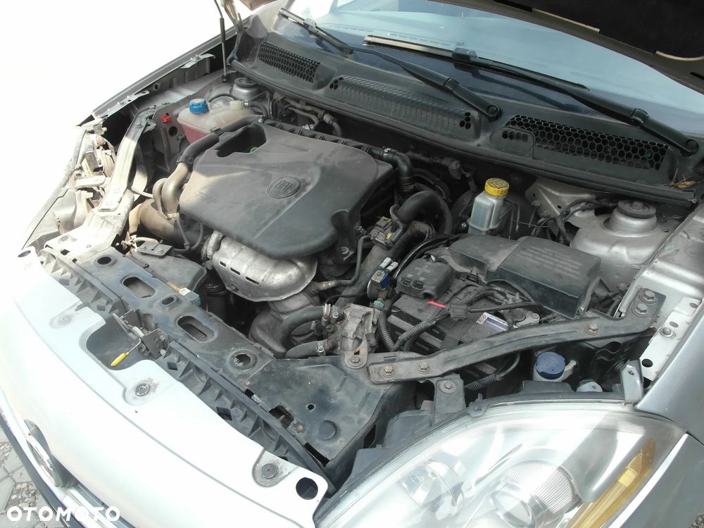 Fiat Bravo 1.4 T-JET 16V Sport - 4