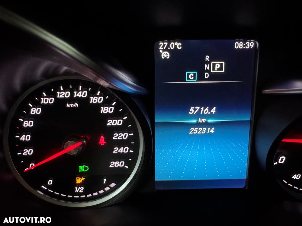 Mercedes-Benz GLC 200 d 4MATIC 9G-TRONIC AMG Line - 8