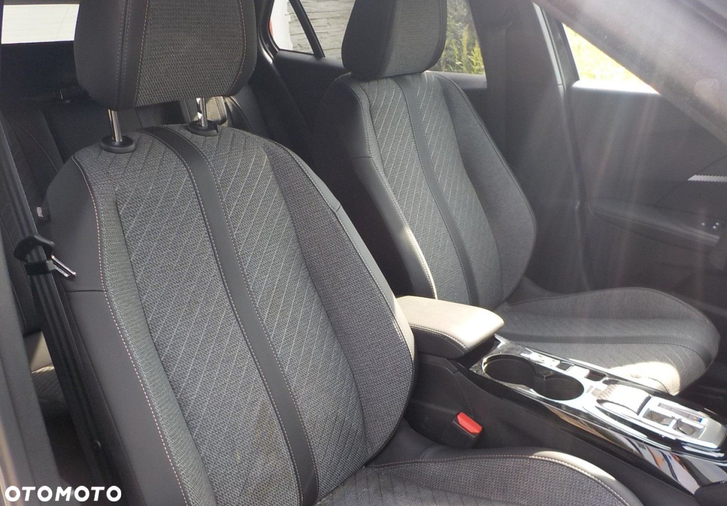 Peugeot 2008 - 26