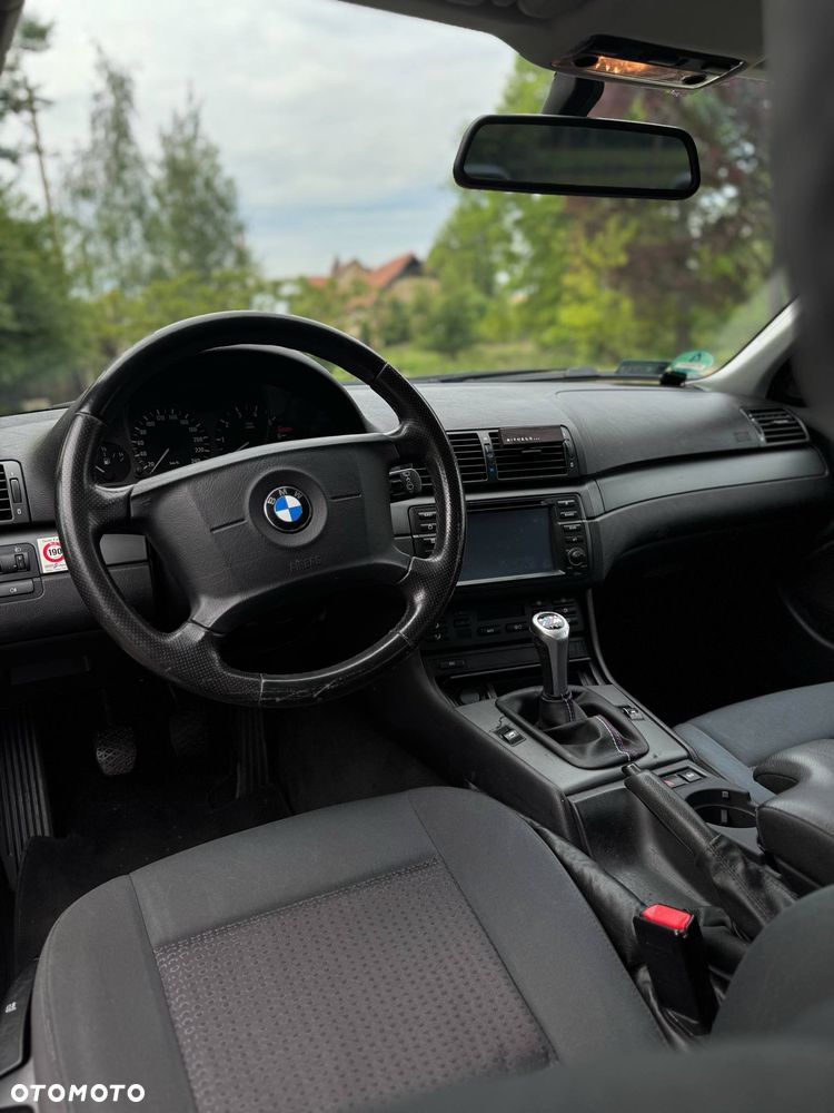 BMW Seria 3 318i - 6