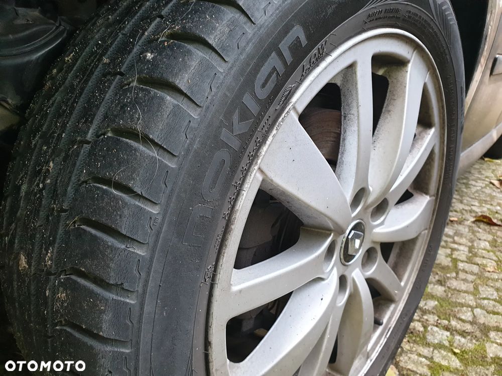 Renault Laguna 2.0 dCi Bose Edition - 5