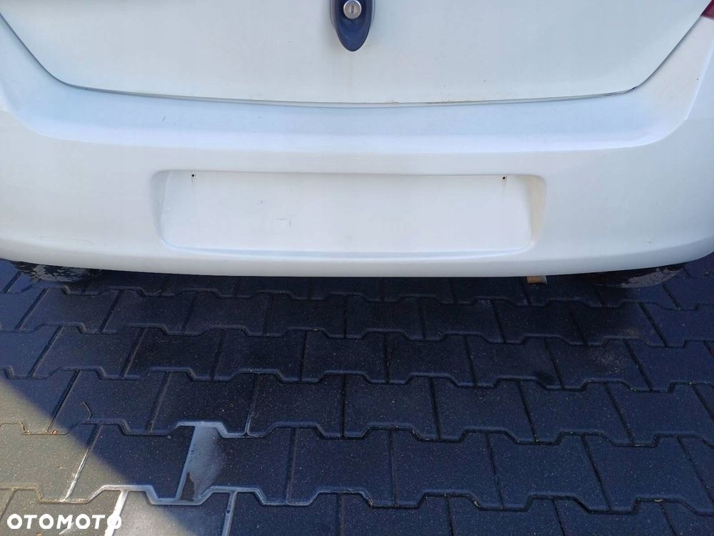 KOMPLETNY TYŁ KLAPA ZDERZAK LAMPA TYŁ TOYOTA YARIS II 068 HB 5D - 6