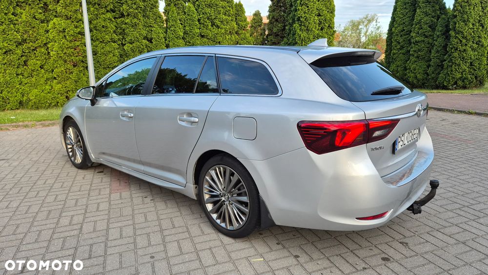 Toyota Avensis 2.0 D-4D Prestige - 3