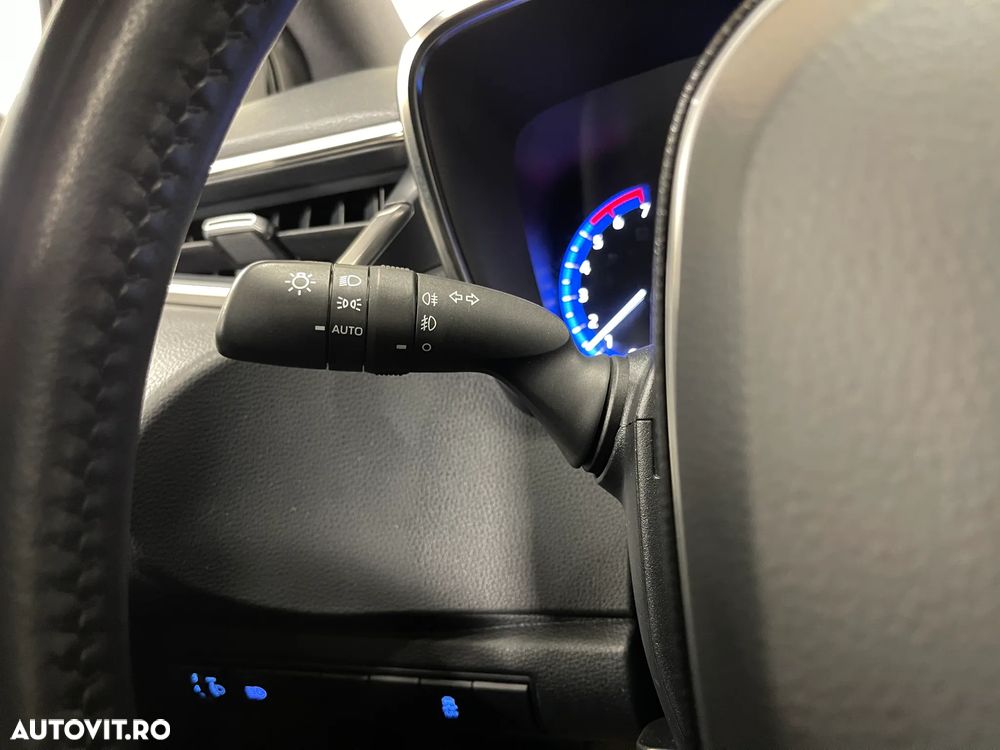 Toyota Corolla 1.8 HSD Dynamic - 20