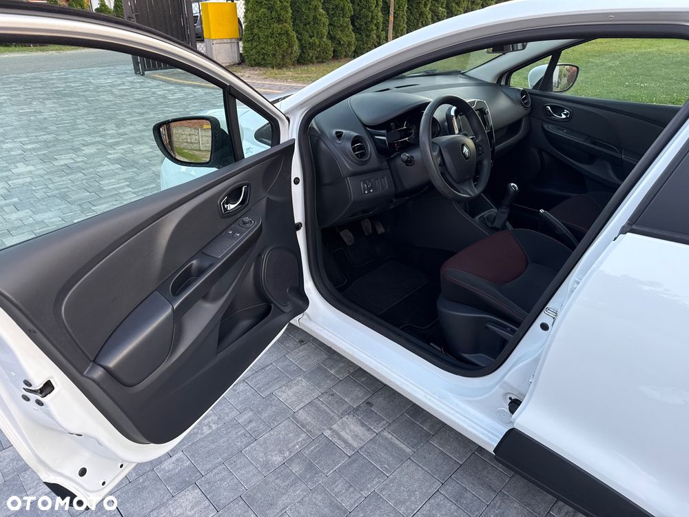 Renault Clio 1.2 16V 75 Dynamique - 16