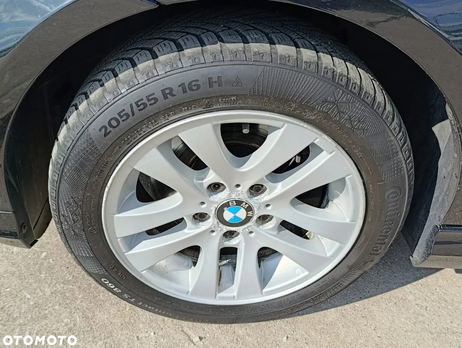 BMW Seria 3 320i Touring - 22