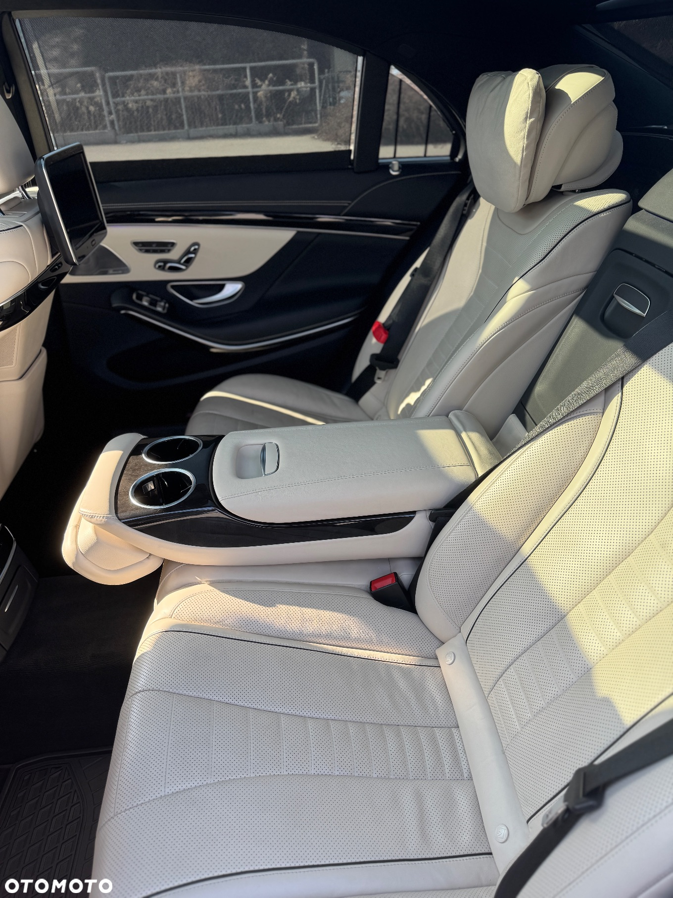 Mercedes-Benz Klasa S 500 4-Matic L 9G-TRONIC - 5