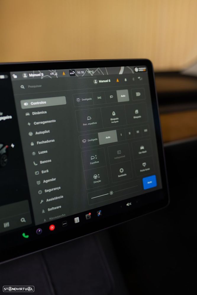 Tesla Model 3 Long-Range Dual Motor AWD - 34