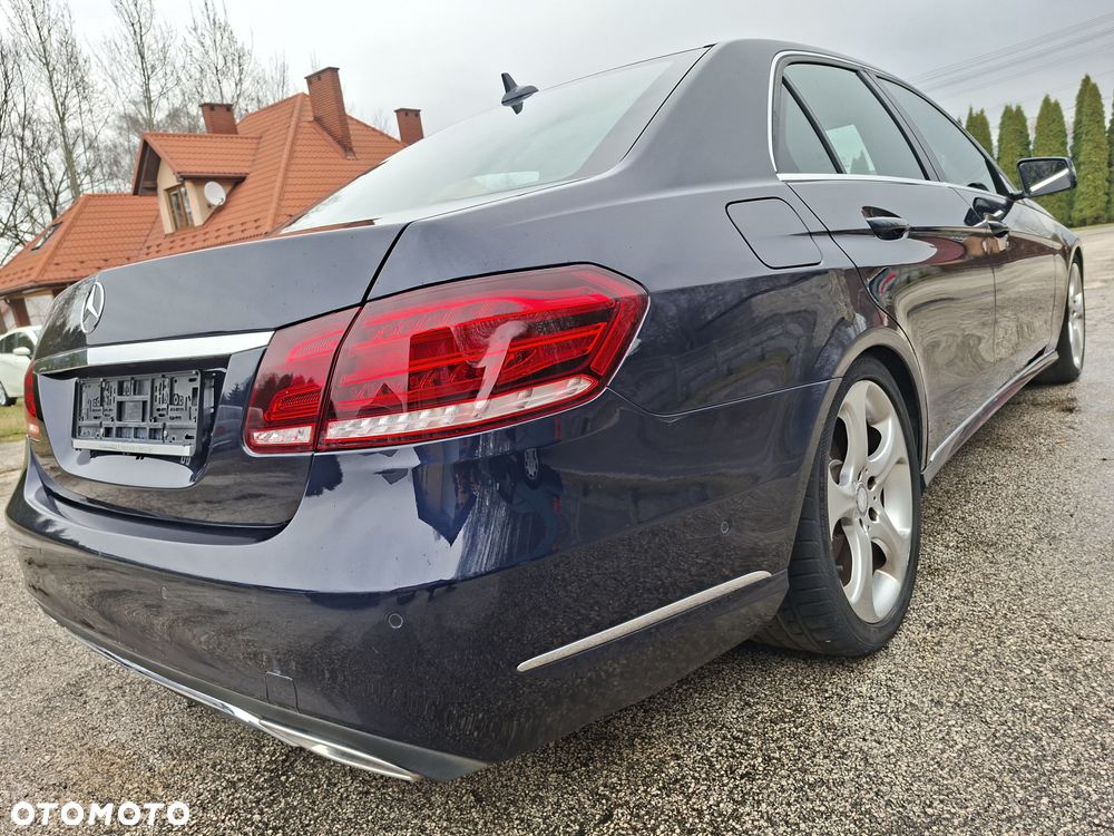 Mercedes-Benz Klasa E 500 7G-TRONIC Elegance - 7