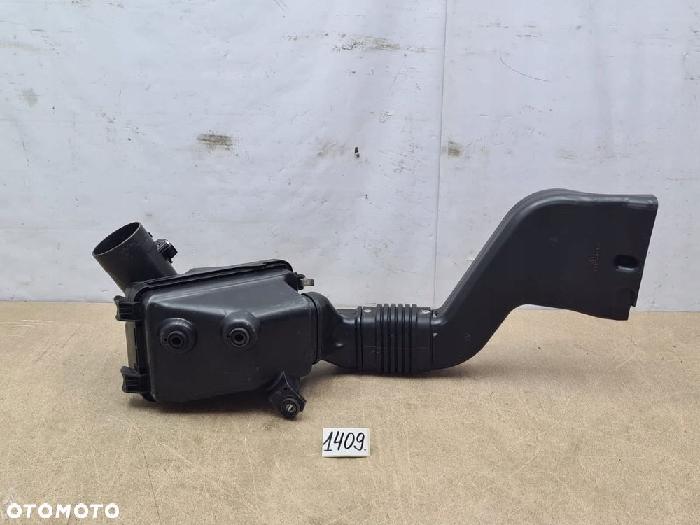 OBUDOWA FILTRA POWIETRZA z rurą dolotową MITSUBISHI Outlander ASX I 1.8 DI - 2