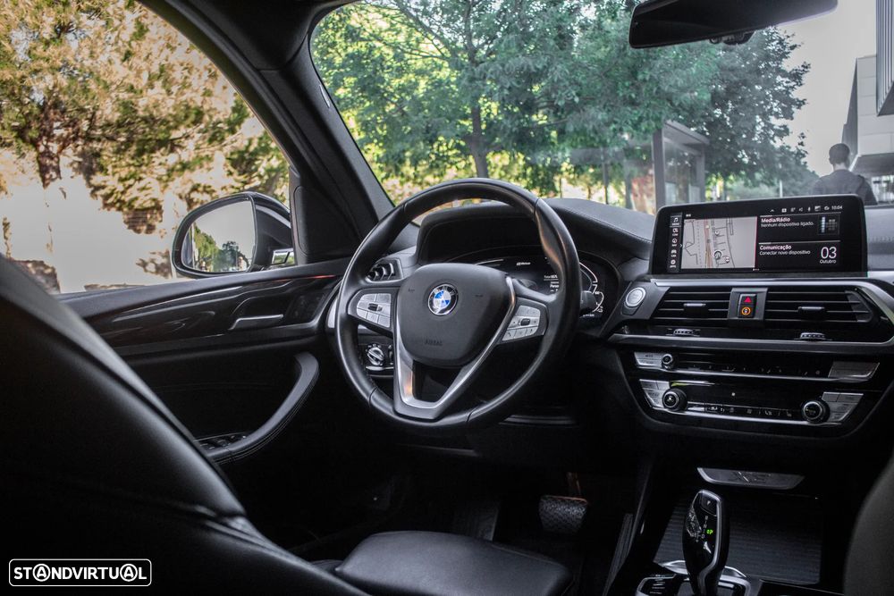 BMW X3 30 e xDrive Line Luxury - 37
