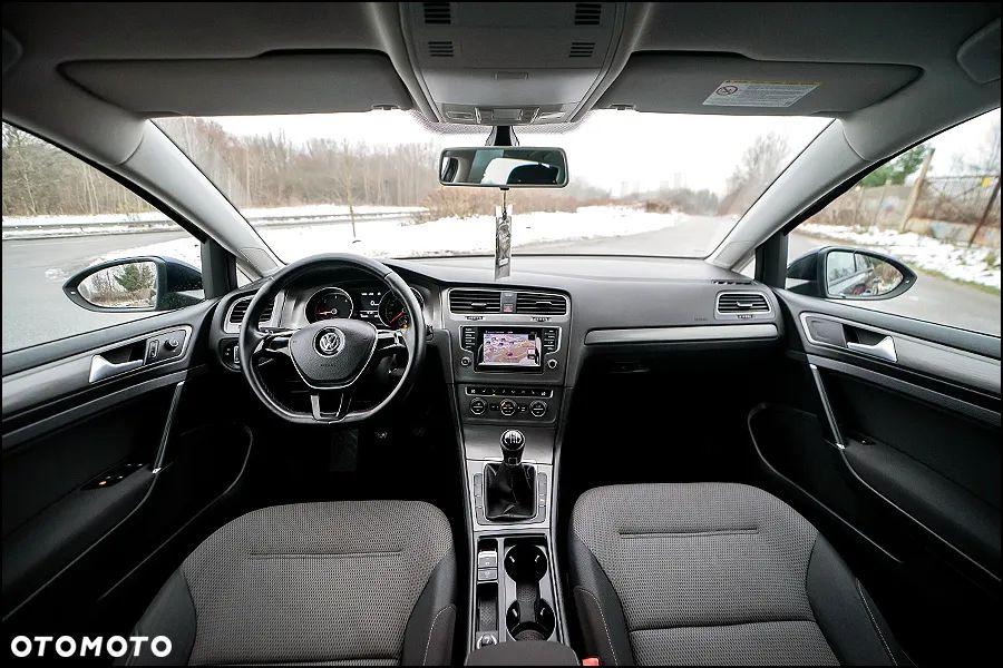 Volkswagen Golf - 7